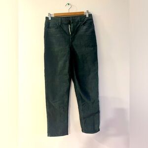 American Eagle Straight Corduroy Jeans. Hunter Green. Size 4.